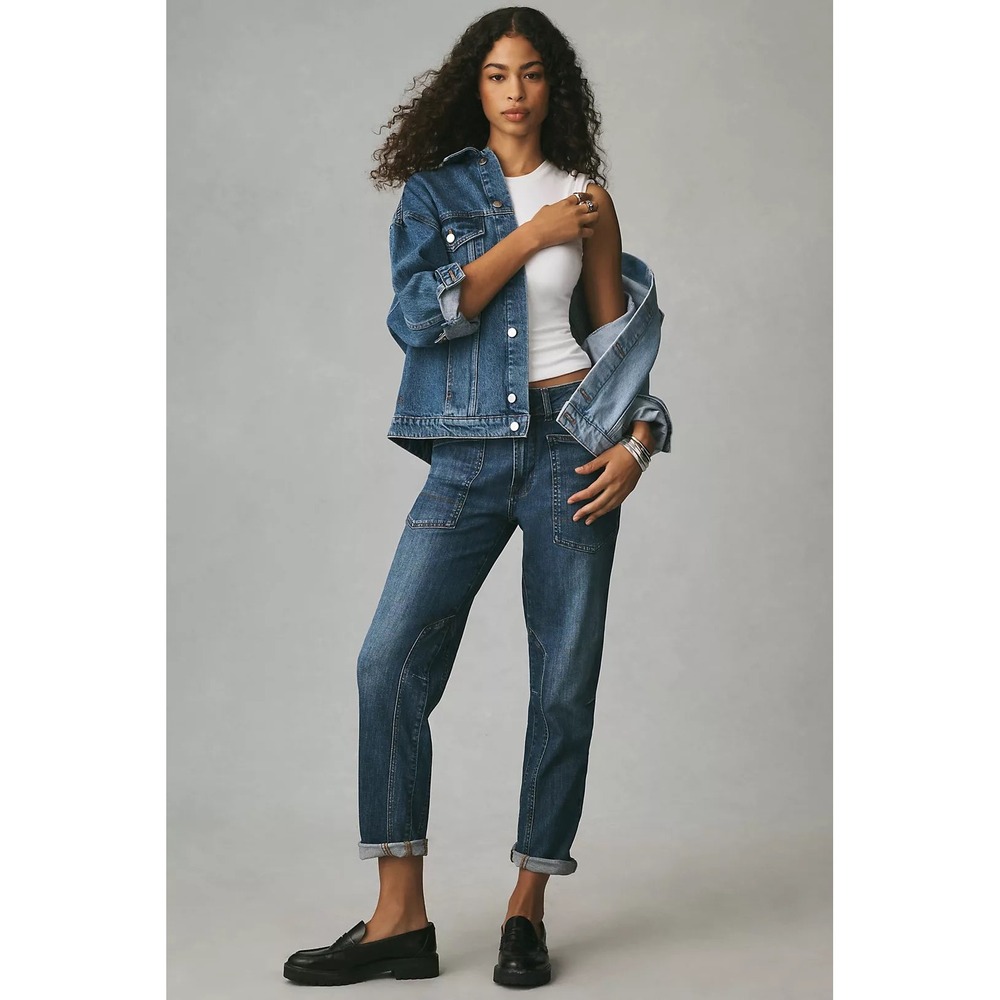 Anthropologie PILCRO The Wanderer Mid-Rise Relaxed Jeans in Borocay Wash